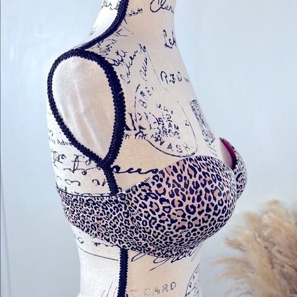 Victoria's Secret Where Everywhere Mutli-Way Push Up Leopard Print Bra 36C - Picture 5 of 10